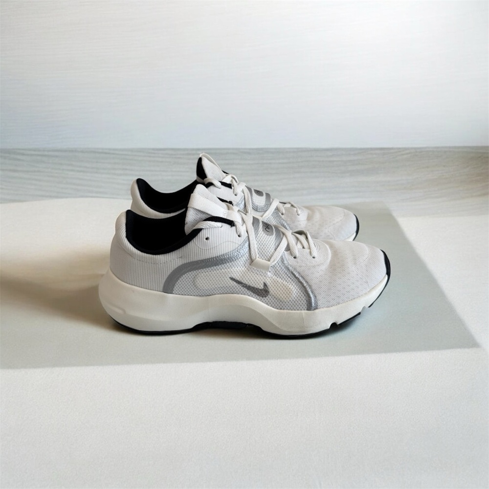 Nike Women’s In-Season TR 13 Training Sport Shoes White  Size 9